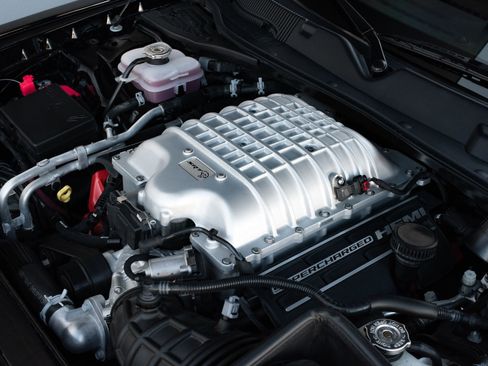 Used 2019 Dodge Challenger SRT Hellcat w/ Laguna Leather Package image 25