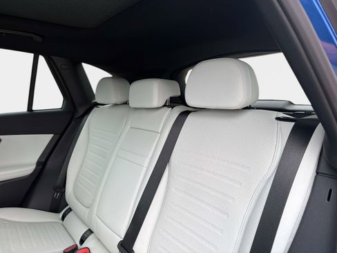 New 2026 Mercedes-Benz GLC 300 4MATIC image 14