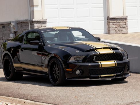 Used 2012 Ford Mustang Shelby GT500 w/ SVT Performance Pkg image 7