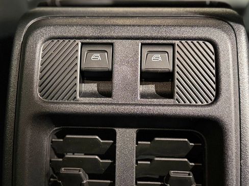 New 2026 Ford Bronco Badlands image 81