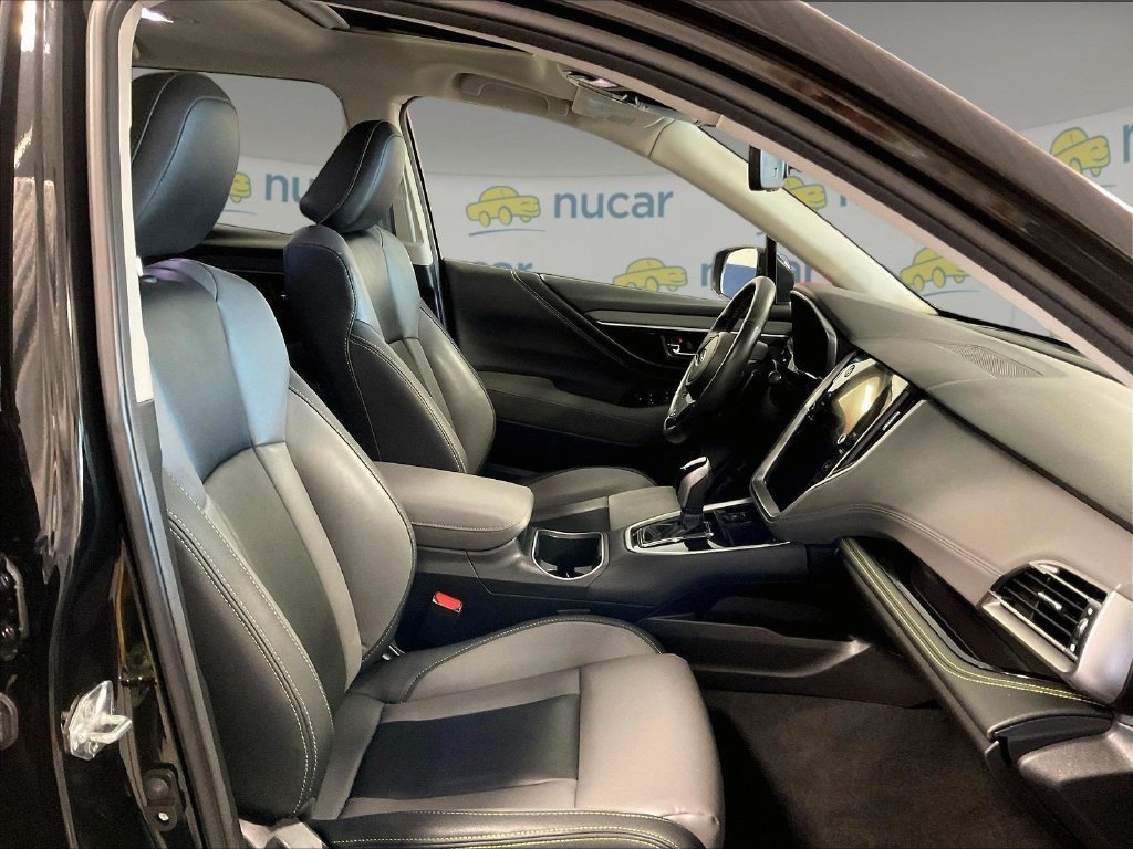 Used 2025 Subaru Outback Onyx Edition AWD/4WD image 11
