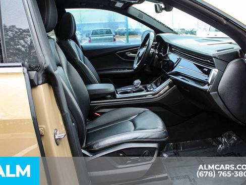 Used 2024 Audi Q8 Premium Plus w/ Premium Plus Package image 21