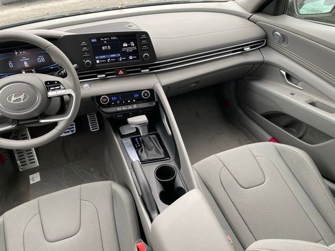 New 2026 Hyundai Elantra Sport FWD image 28
