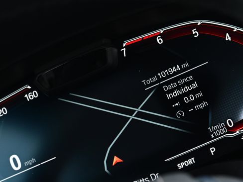 Used 2023 BMW 530i xDrive w/ Premium Package image 23