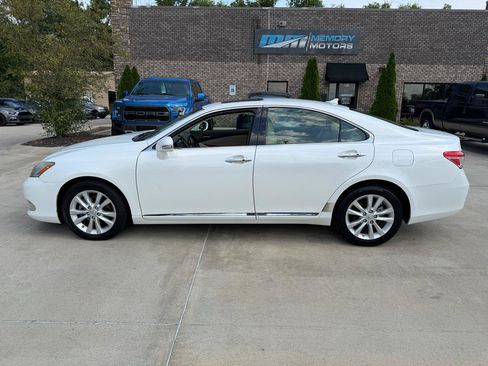 Used 2011 Lexus ES 350 FWD image 8