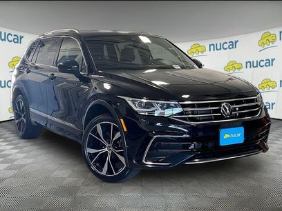 Used 2022 Volkswagen Tiguan SEL R-Line