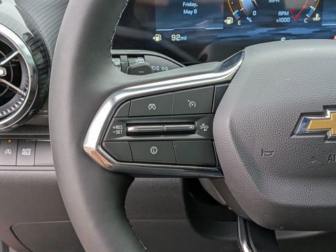 New 2026 Chevrolet Equinox LT w/ Safety and Technology Package FWD image 18