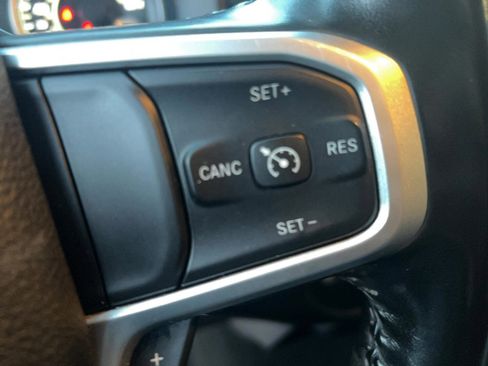 Used 2021 RAM 1500 Big Horn image 26