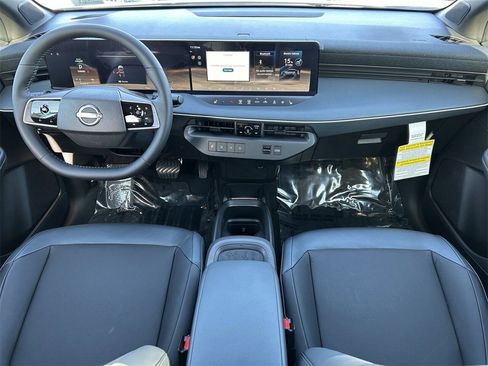 New 2026 Nissan Leaf SV+ w/ Illuminated Package FWD image 23