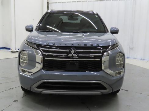 New 2025 Mitsubishi Outlander SEL image 8
