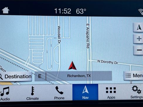 Used 2017 Ford F150 Platinum w/ Equipment Group 701A Luxury image 13