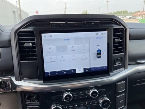 Used 2022 Ford F150 Lariat image 22