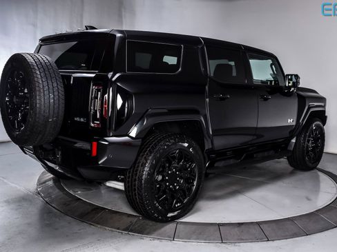 Used 2025 GMC Hummer EV 2X AWD/4WD image 4