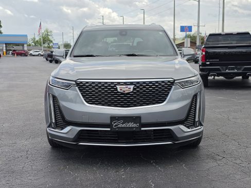 Used 2023 Cadillac XT6 Premium Luxury w/ Platinum Package AWD/4WD image 9