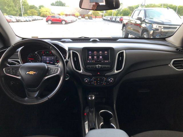 Used 2020 Chevrolet Equinox LT w/ Driver Convenience Package FWD image 17