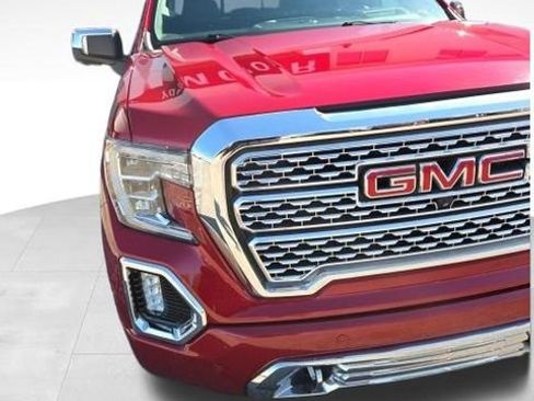 Used 2019 GMC Sierra 1500 Denali w/ Technology Package image 5