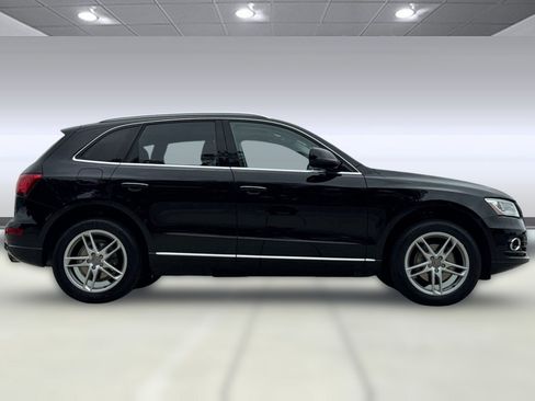 Used 2017 Audi Q5 2.0T Premium AWD/4WD image 7