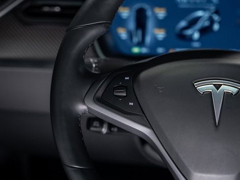 Used 2021 Tesla Model X Performance image 44