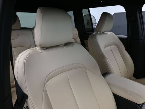 Used 2026 Jeep Grand Cherokee Limited RWD image 42