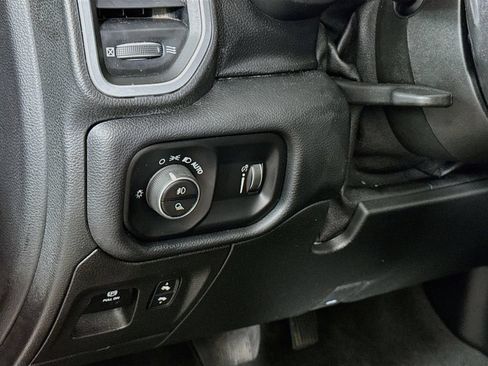 Used 2021 RAM 1500 Big Horn AWD/4WD image 19