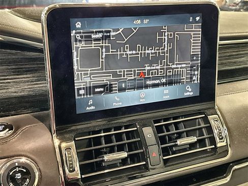 Used 2020 Lincoln Navigator Black Label w/ Cargo Convenience Package image 21