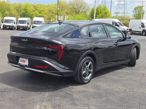 Used 2025 Kia K4 FWD image 11