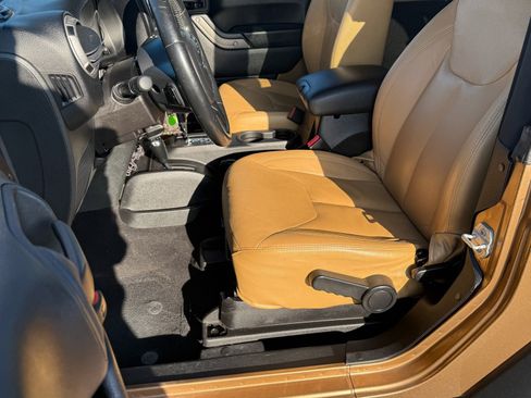 Used 2015 Jeep Wrangler Sport w/ Quick Order Package 24S image 14