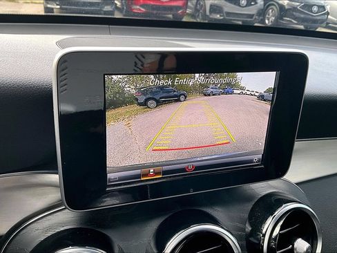 Used 2019 Mercedes-Benz GLC 350e 4MATIC w/ Premium Package image 29