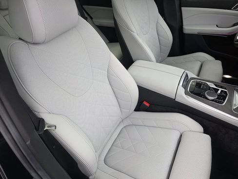 Used 2024 BMW X5 sDrive40i w/ Parking Assistance Package RWD image 29