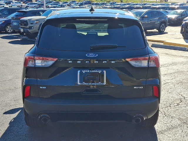 Used 2021 Ford Escape SE w/ SE Sport Appearance Package AWD/4WD image 5