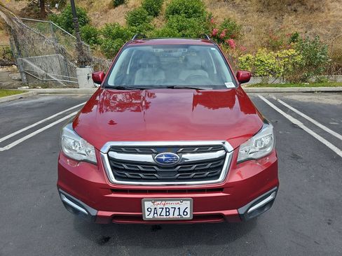 Used 2018 Subaru Forester 2.5i Premium AWD/4WD image 12