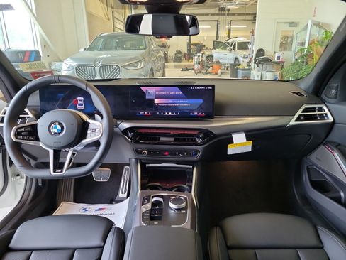 New 2026 BMW 330i xDrive Sedan w/ M Sport Package AWD/4WD image 3
