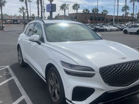 Used 2022 Genesis GV70 3.5T Sport w/ Sport Advanced Package image 3