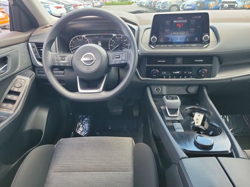 Certified 2023 Nissan Rogue SV AWD/4WD image 10