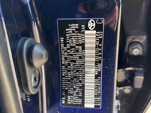 Used 2020 Toyota Corolla LE FWD image 24