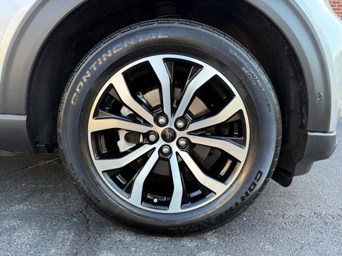 Used 2020 Ford Explorer ST w/ Premium Technology Package AWD/4WD image 40