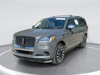Used 2023 Lincoln Navigator L Black Label video 1