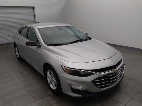 Used 2020 Chevrolet Malibu LS FWD image 13