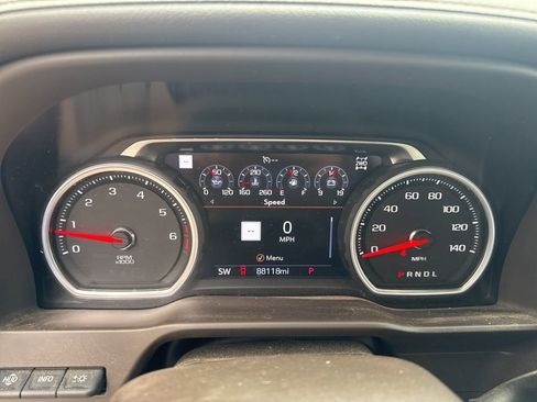 Used 2022 Chevrolet Silverado 2500 LTZ w/ LTZ Premium Package image 10