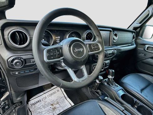 Used 2023 Jeep Wrangler Unlimited Sahara AWD/4WD image 12