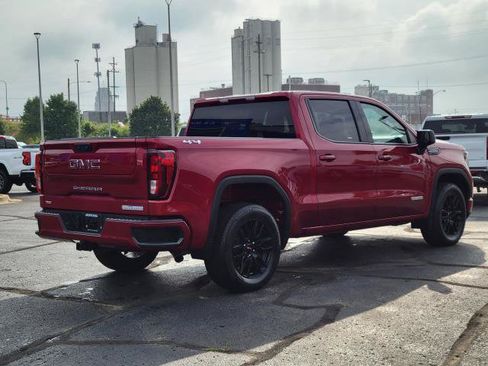 Used 2024 GMC Sierra 1500 Elevation AWD/4WD image 2