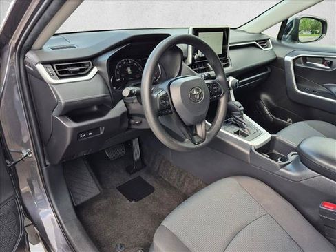 Certified 2025 Toyota RAV4 XLE AWD/4WD image 10