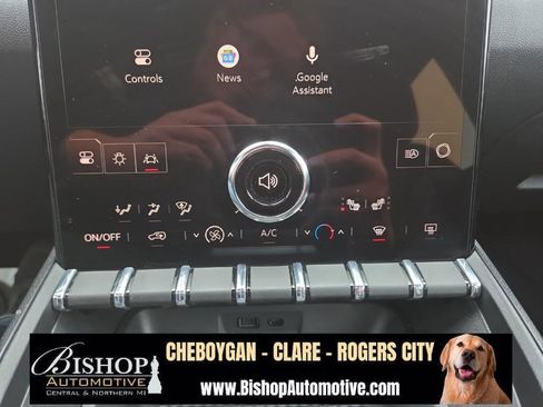 Used 2025 GMC Terrain Elevation image 15