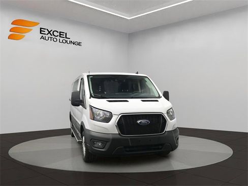 Used 2024 Ford Transit 250 Low Roof w/ Exterior Upgrade Package image 7