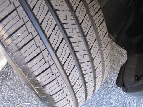 Used 2020 Jeep Renegade Latitude w/ Popular Equipment Group image 30