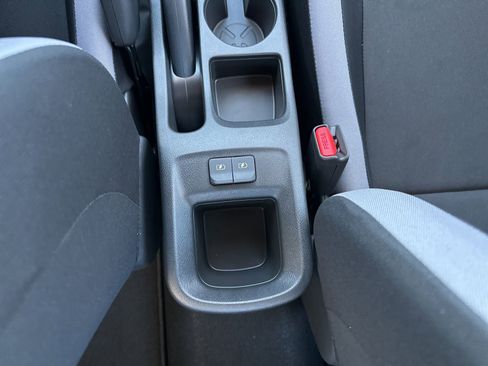 New 2025 Nissan Versa S w/ Trunk Package image 24