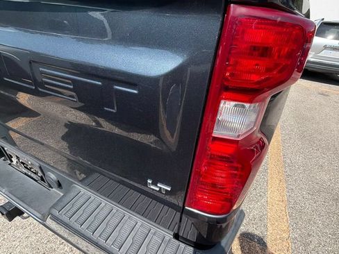 Used 2020 Chevrolet Silverado 1500 LT w/ All-Star Edition AWD/4WD image 9