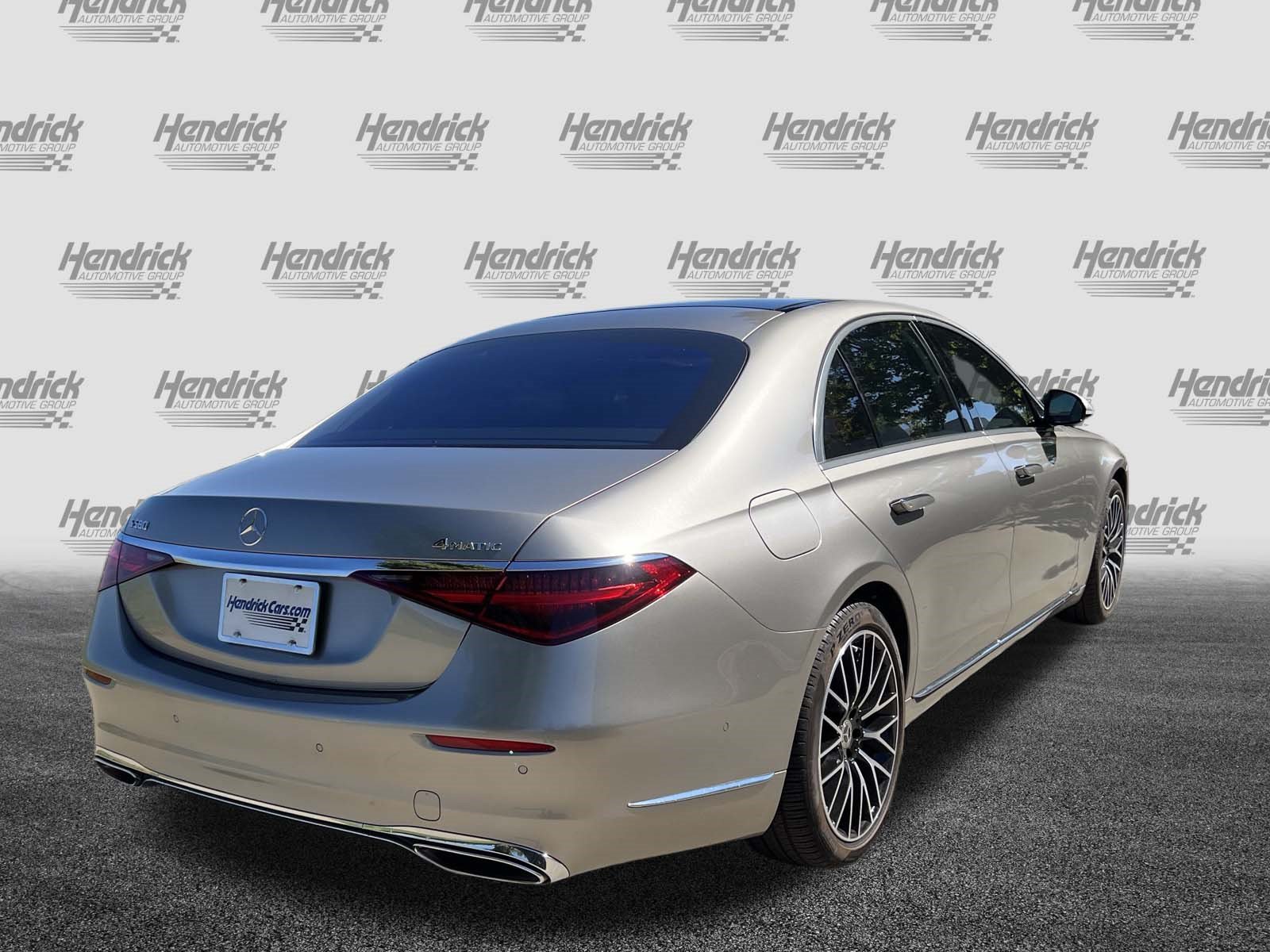 Used 2024 Mercedes-Benz S 580 4MATIC Sedan image 10