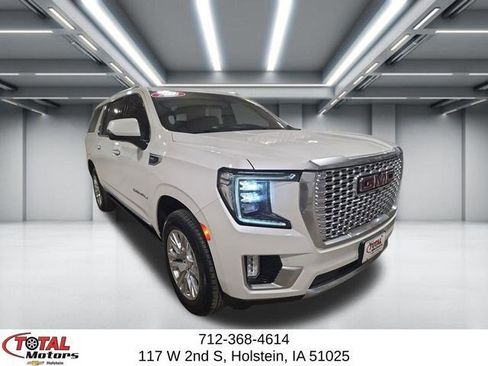Used 2024 GMC Yukon XL Denali AWD/4WD image 2