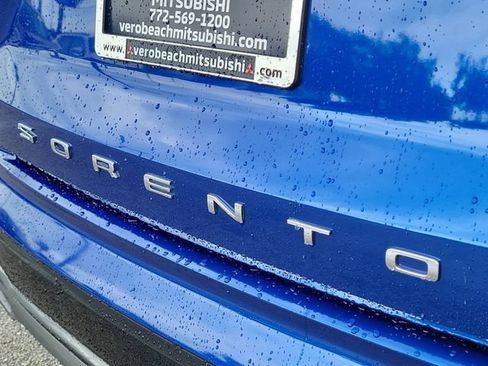 Used 2021 Kia Sorento EX FWD image 10